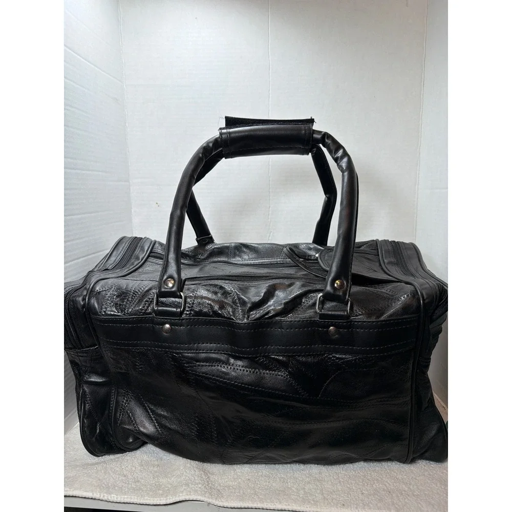 Embassy Tote Bag Unisex 17 Inch Black Genuine Patch Leather Duffle LULTS2 NWT